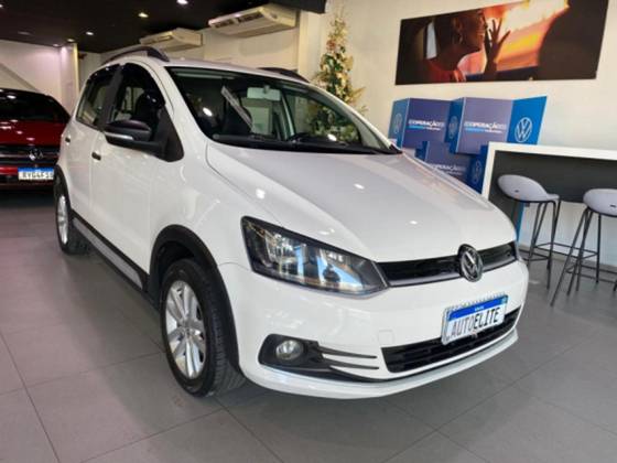 VOLKSWAGEN FOX 1.0 MPI TRACK 12V FLEX 4P MANUAL
